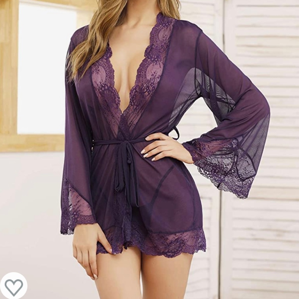 Avid Love sheer purple robe with lace trim. NWT. Size medium.